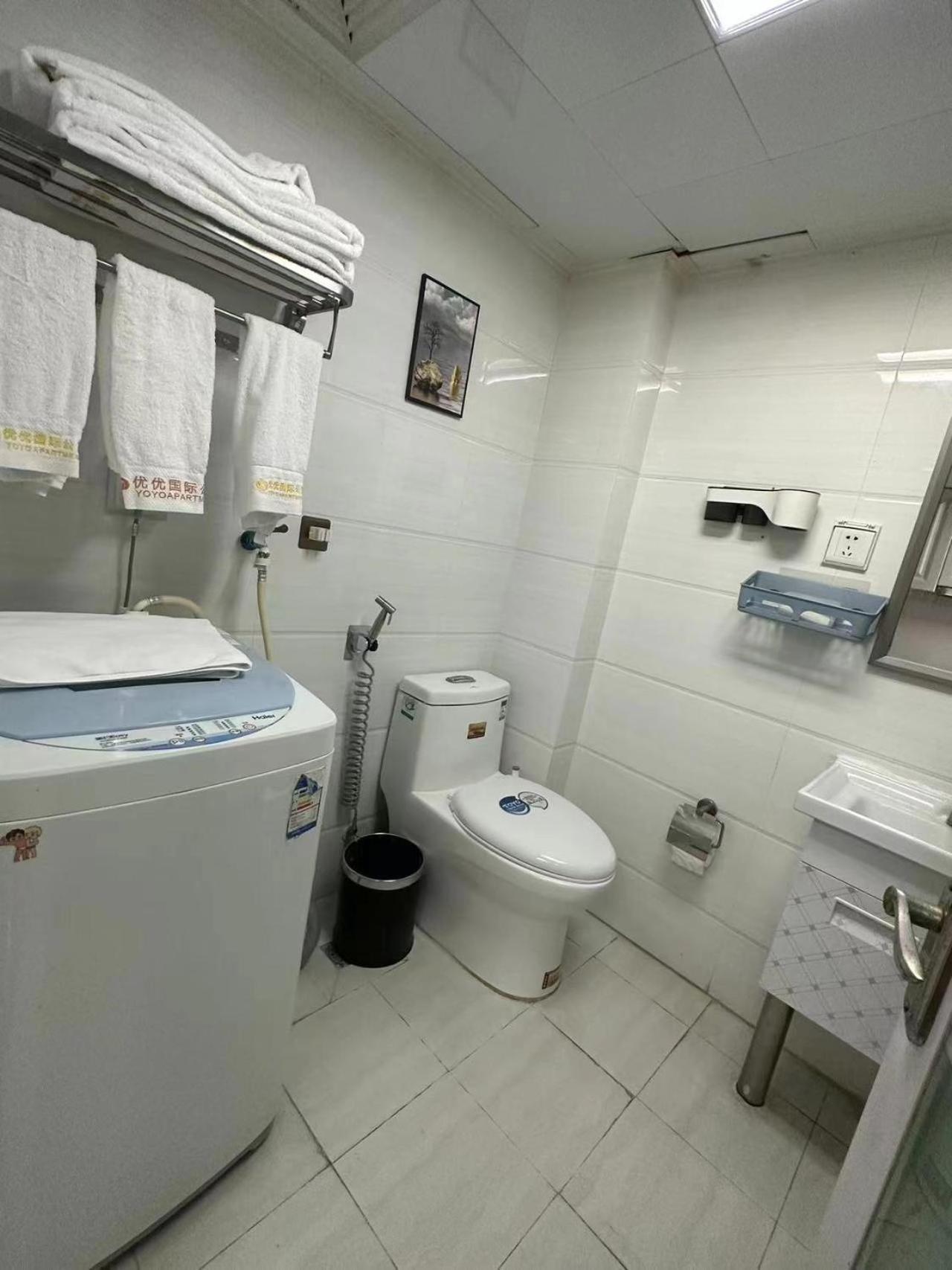 Yo Yo Apartment Zheng Jia Dong Fang Branch Guangzhou Buitenkant foto